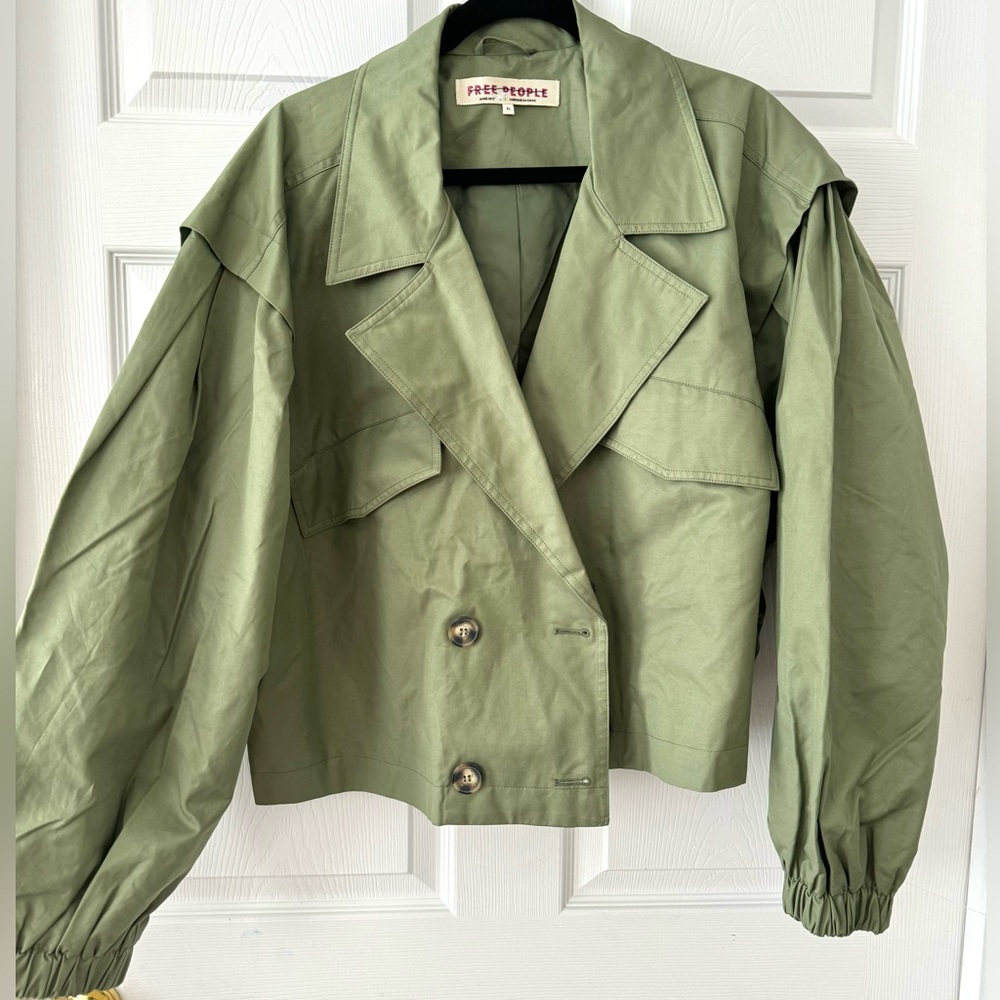 NEW Free People Green Looking Glass Cropped Trench Coat XL - Picture 3 of 9